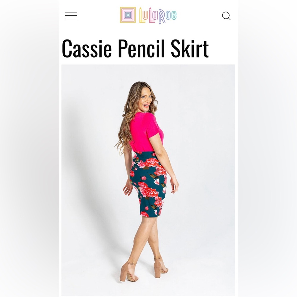 NWT Lularoe Cassie Pencil Skirt - Black, Red and Blue feather design - Size S - Picture 2 of 5